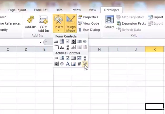 Le bouton Plus de contrôles dans le développeur d'Excel